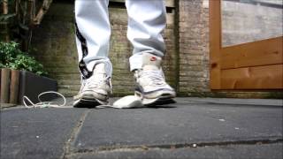 Crushing A Mouse With Clic Bw