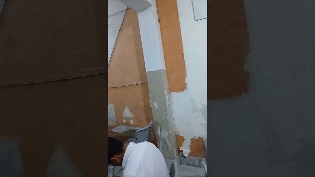 English Class 9th. POEM DAFFODILS STANZA 1 PARAPHRASING