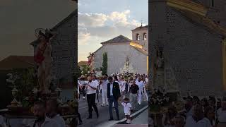 Los Patrones de Alalpardo procesionando en Alalpardo