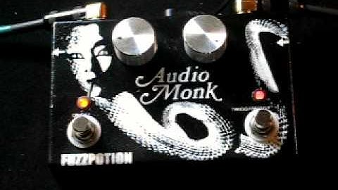 Audio Monk FuzzPotion Bass Demo