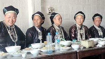 Hát nùng các chị em ở cóc rẽ hát hay lắm ae nghe nhớ đăng ký giúp mình nhé còn nhiều bài rất hay 