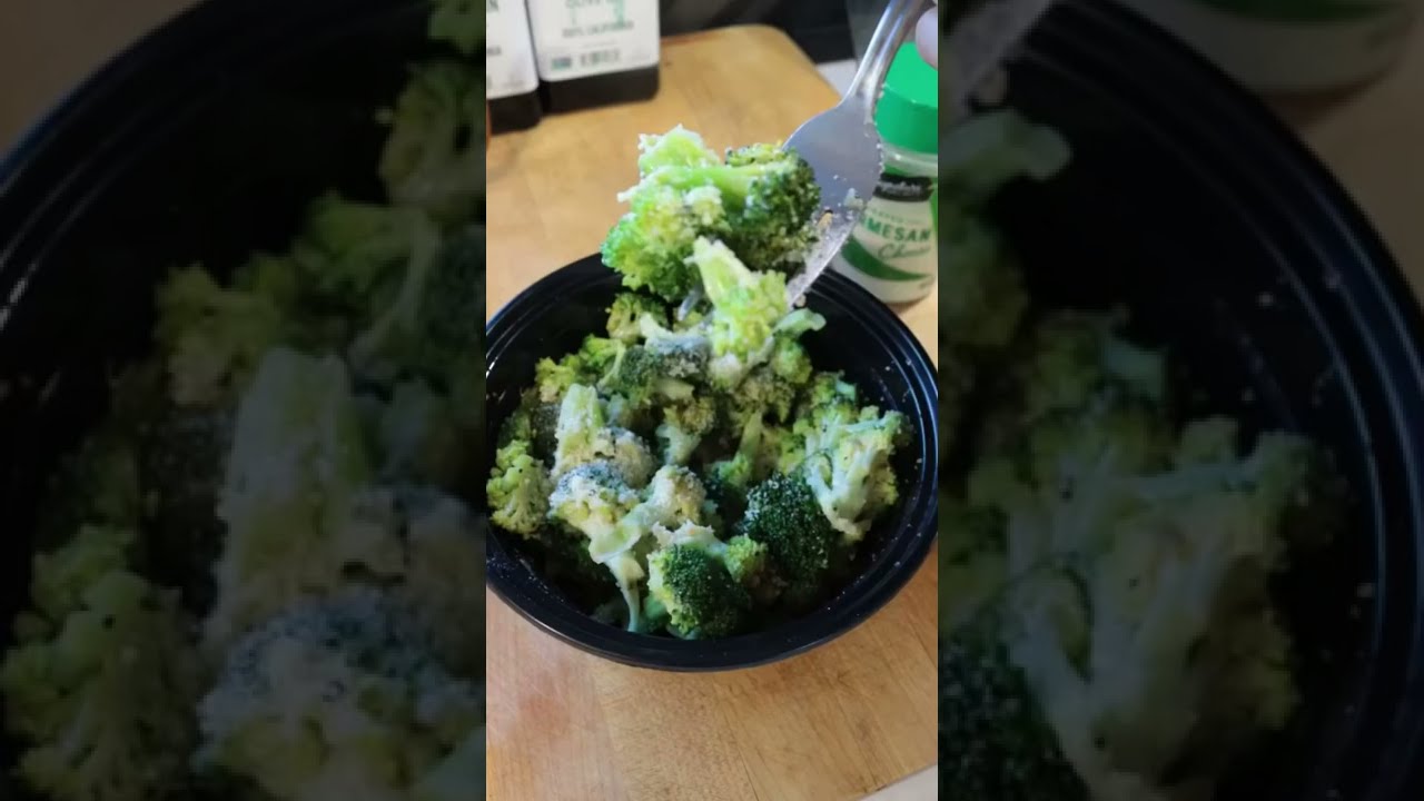 Meal Prep Sides: Parmesan Broccoli #mealprepideas