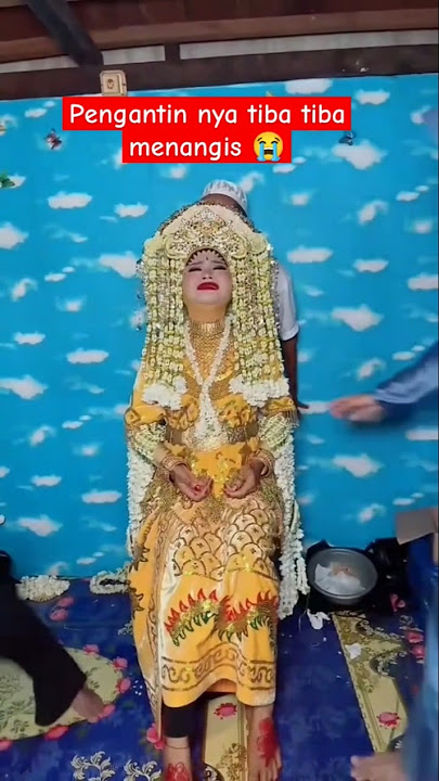 Pengantin kesurupan, tiba tiba menangis saat di Rias, sedih lihat nya 😥😭 #shorts