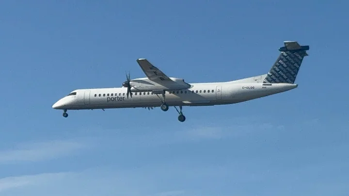 Porter Airlines De Havilland Canada Dash 8-400 Landing in St. John's (YYT/CYYT)
