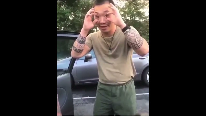 Hey Bobby, look look I'm American!