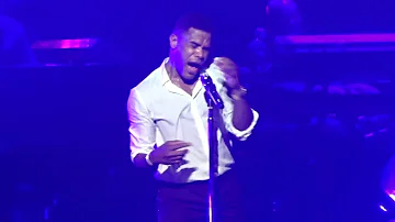 Maxwell "Sumthin' Sumthin & Get to Know Ya & Fortunate & Adore" Medley Live  @u Zénith de Paris 2016