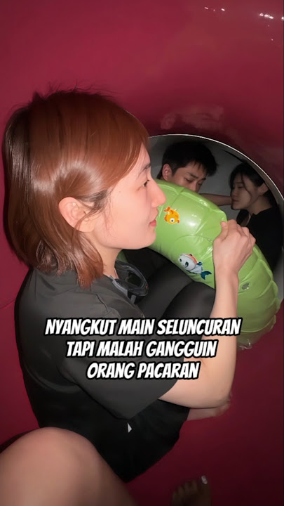 Trapped on the slide, the ending makes you laugh out loud😂