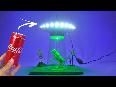 Video: Orang Muda Dari Bandar Conway Menggunakan Lampu Suluh Untuk Berkomunikasi Dengan UFO - Pandangan Alternatif