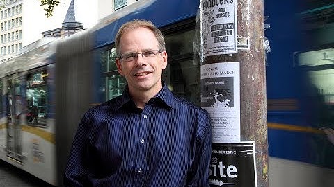 How do endowments work?