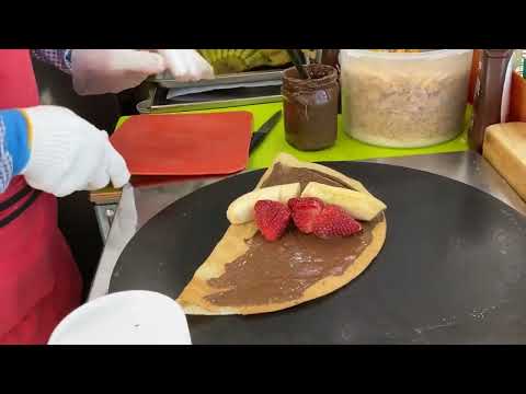 Popular Crepe Master in Korea / Amazing Skills / Korean Street Food