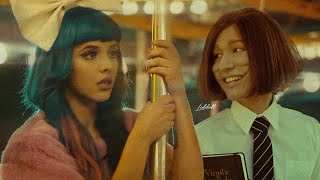 MELANIE MARTINEZ & SUB URBAN - UH OH! x CAROUSEL feat. BENEE (concept mashup) Resimi