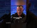 Capture de la vidéo Bruce Springsteen Talks About Playing With Chuck Berry Back In The 1970S