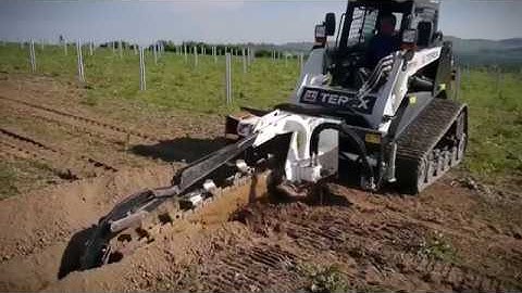 Thiết bị thi công lắp đặt nhà máy điện Mặt trời - LH: 0944 673189