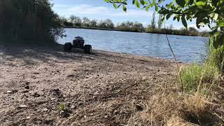 Traxxas E-Maxx Brushless 6s test