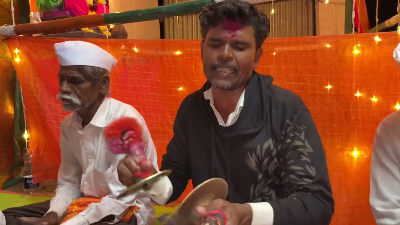 Aatvn yeta maji my aachnk kaljat dull