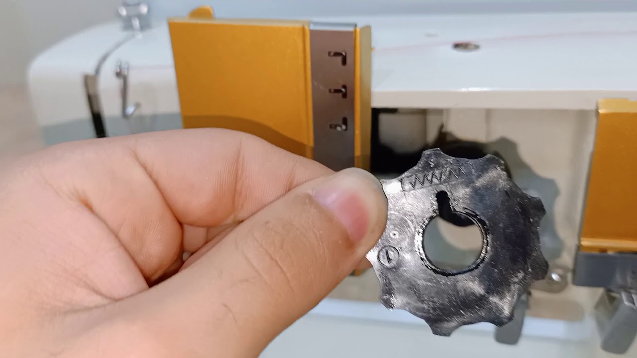 التعرف علي تشغيل مكنه سنجر 298 الدبابه من انضف انواع المكن المنزلي جسم معادن ب الكامل