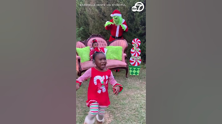 Girls run away screaming after Grinch disrupts holiday photoshoot