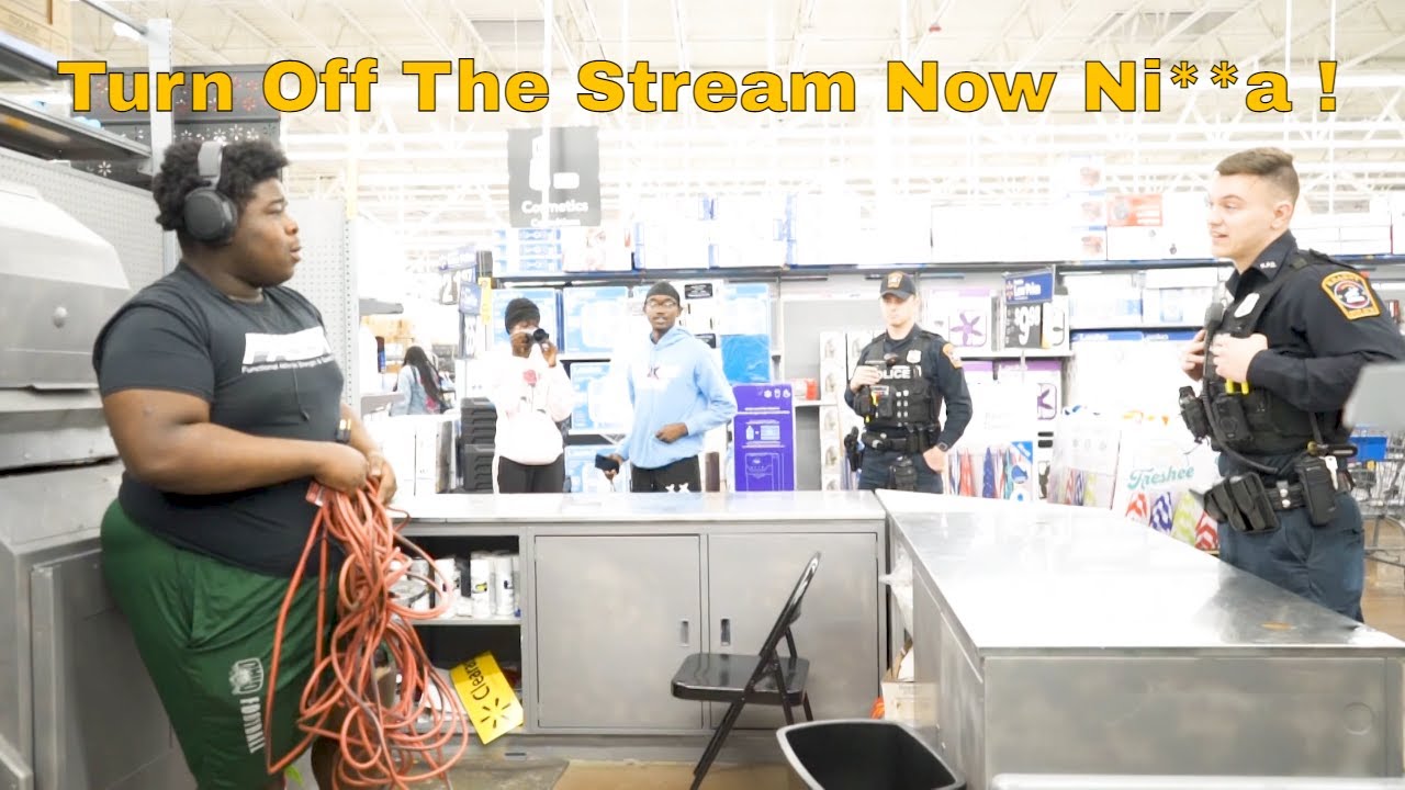 Streaming At Walmart !