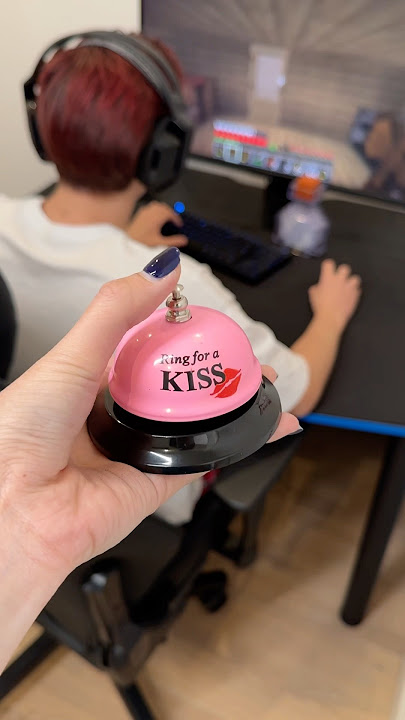 Ring for a Kiss 💋😏