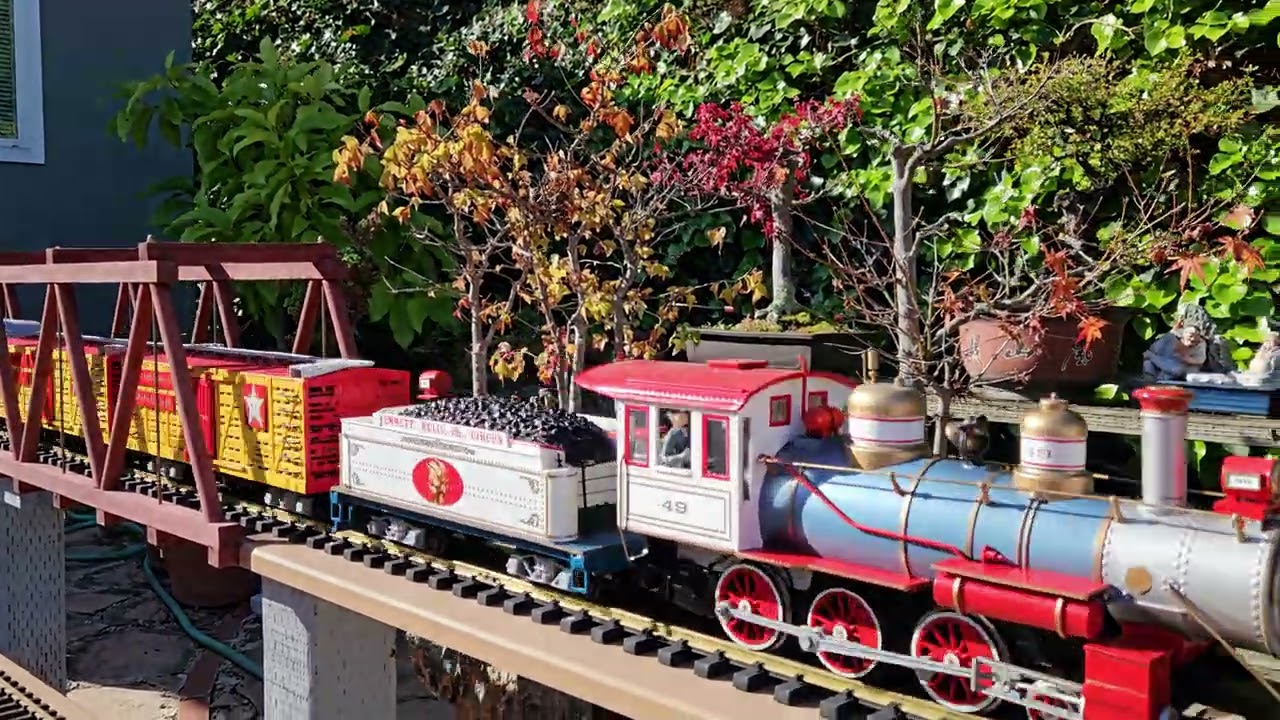 Emmett Kelly, JR. Circus train