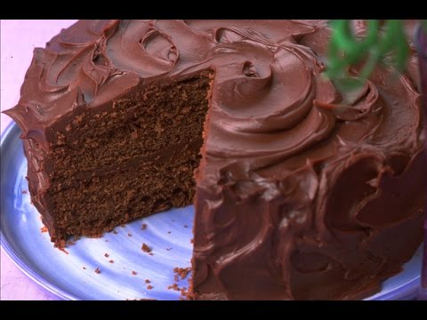 How to make chocolate fudge cake - YouTube