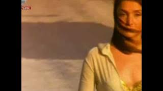 Yonca Evcimik - Tatlı Kaçık