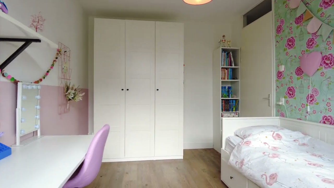 Adrianapolder 7, Barendrecht