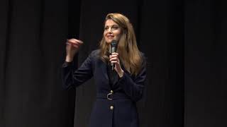 Show Tv Ana Haber Spi̇keri̇ Pinar Erbaş Ersoynun Elaziğdaki̇ Söyleşi̇si̇