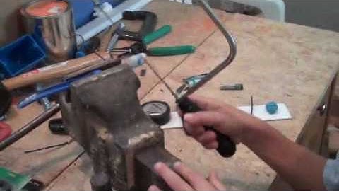 How to Make a Brushbot by Hayden and Hudson