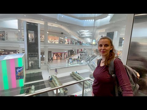 Woodfield Mall - Schaumburg, (Chicago) Illinois - Rainfore…