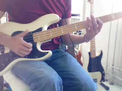 l103-slap-bass-lesson-louis-johnson-style