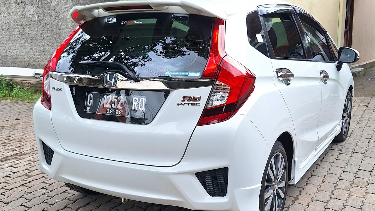 JAZZ RS GK5 2016 FAVORIT LOW KILOMTER 5O RIBU SANGAT ISTIMEWA
