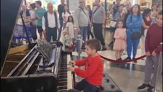 20251129 Young Joe Bou Chaaya2