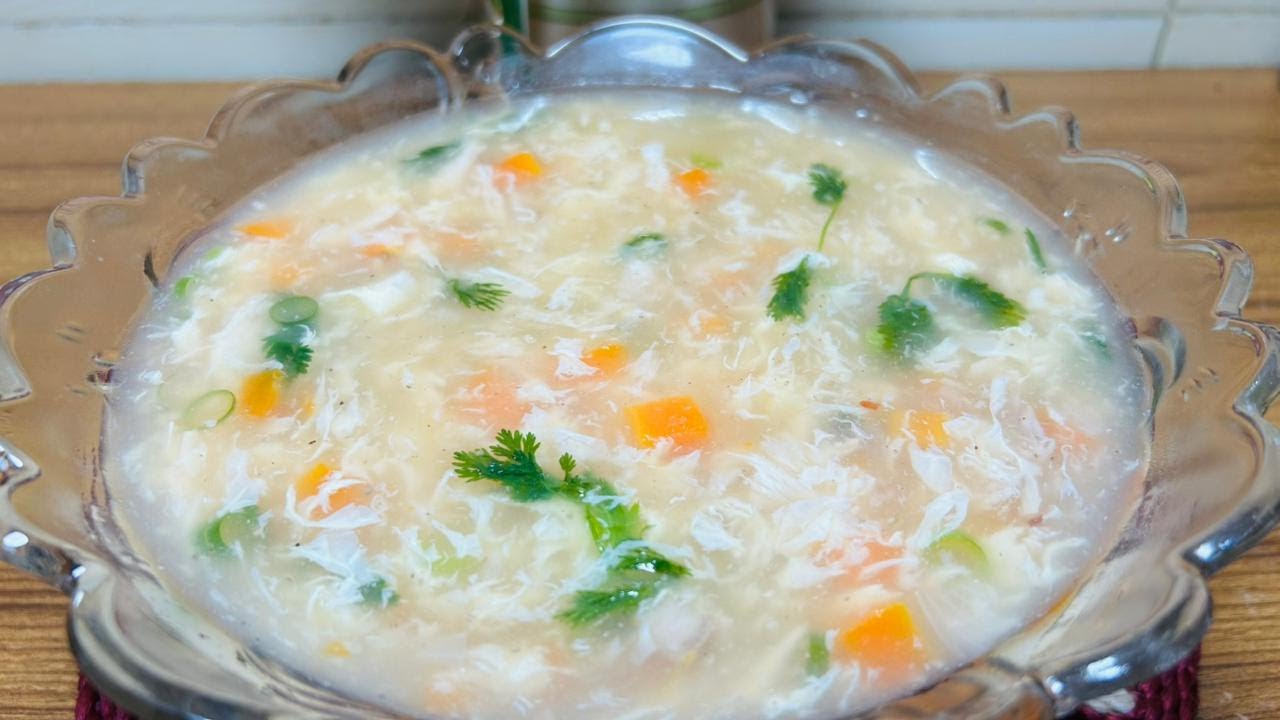 ঘরোয়া উপকরণে রেস্টুরেন্ট স্টাইল চিকেন ভেজিটেবল স্যুপ তৈরির সবথেকে সহজ রেসিপি| Chicken Soup Recipe