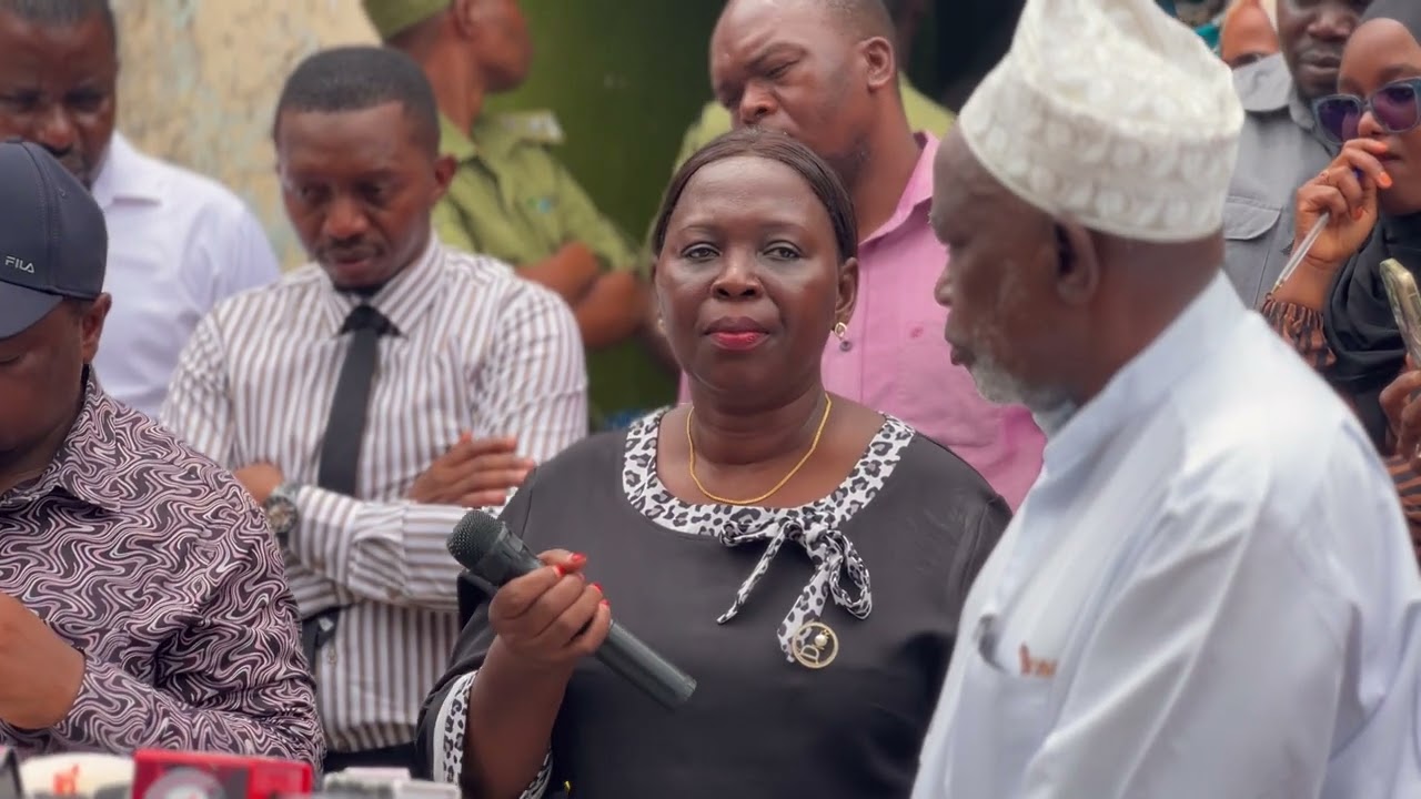 MKUU WA MKOA CHALAMILA ALIVYOMBANANISHA MASWALI DALALI ALIUZA NYUMBA YENYE MGOGORO KARIAKOO/MILIONI 