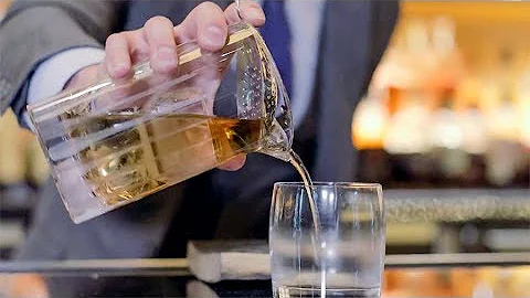 How to: Barrel Smoked Cocktail | TEALEAVES #FBinth...
