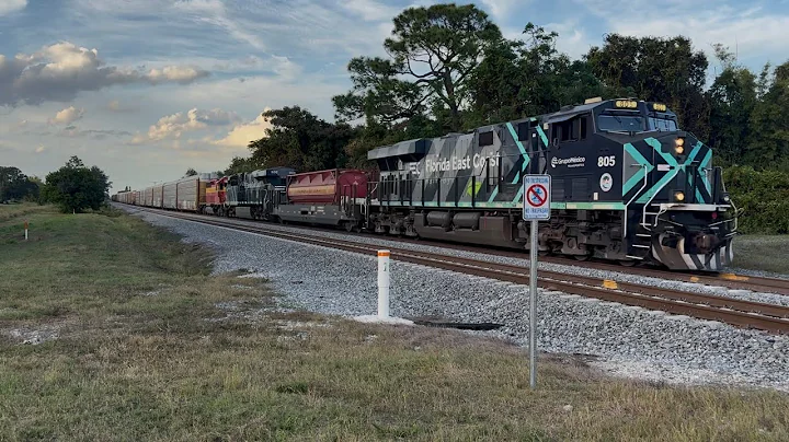 FEC TRAIN 105 @ 4:49pm 11-26-25