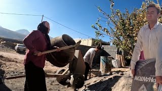 Download Lagu Pia, the Master Tiler: Striving to Build a Home and Fulfill Dreams MP3