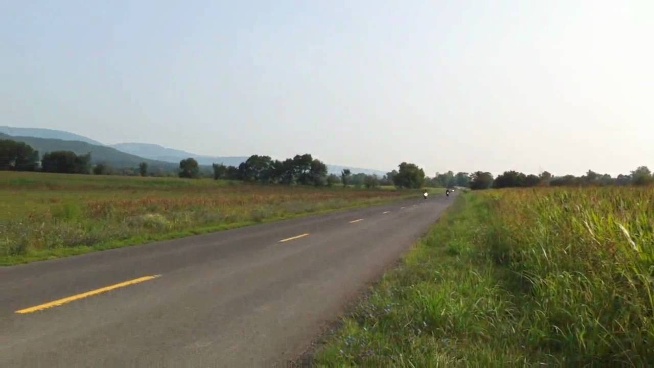 08 ZX10R vs 07 BUSA YouTube