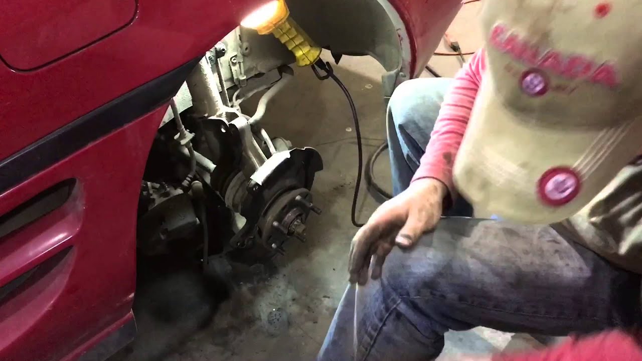 How to swap rear struts and brakes on a MR2