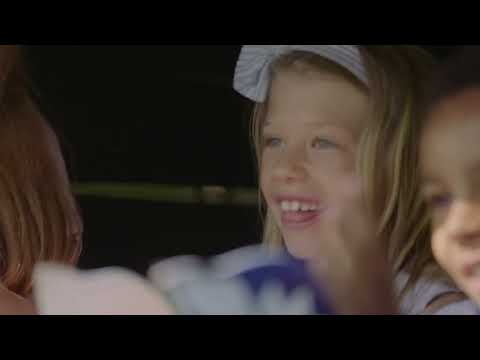 The official Nääs Slott channel's short video is titled ‘Nääs slott.’ It introduces a heritage excursion in nearby Floda, distinct from the town-history and hiking videos. Nääs's preserved late-nineteenth-century interiors and guided visits are described on its visitor site; check the current calendar and booking information before travelling, as openings vary by season.
