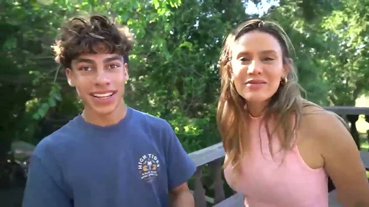 The Royalty Family! I Snuck into an ABANDONED Home