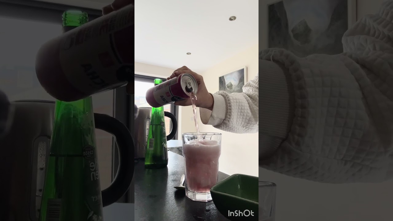 Strawberry kombucha Matcha? Yes please 💚☕️🍓 #matcha  #asmr #drinks