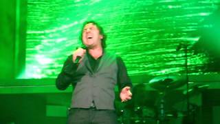 Marco Borsato, Tour Dichtbij in Enschede 7-11-2011, Wat is mijn hart