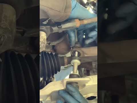 Sway Bar Link Replacement Easy  2002 Buick Lesabre #viral #business #car #fyp #businessowner