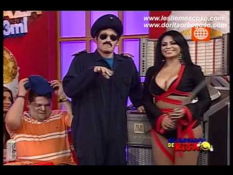 Leslie Moscoso, Dorita orbegoso, Johany Vegas, Mariella Zanetti en el Bar Brahma