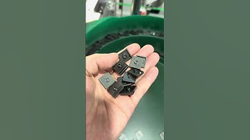 Plate, Modified 2 x 2 with Groove and 1 Stud in Center (Jumper) Item No: 87580