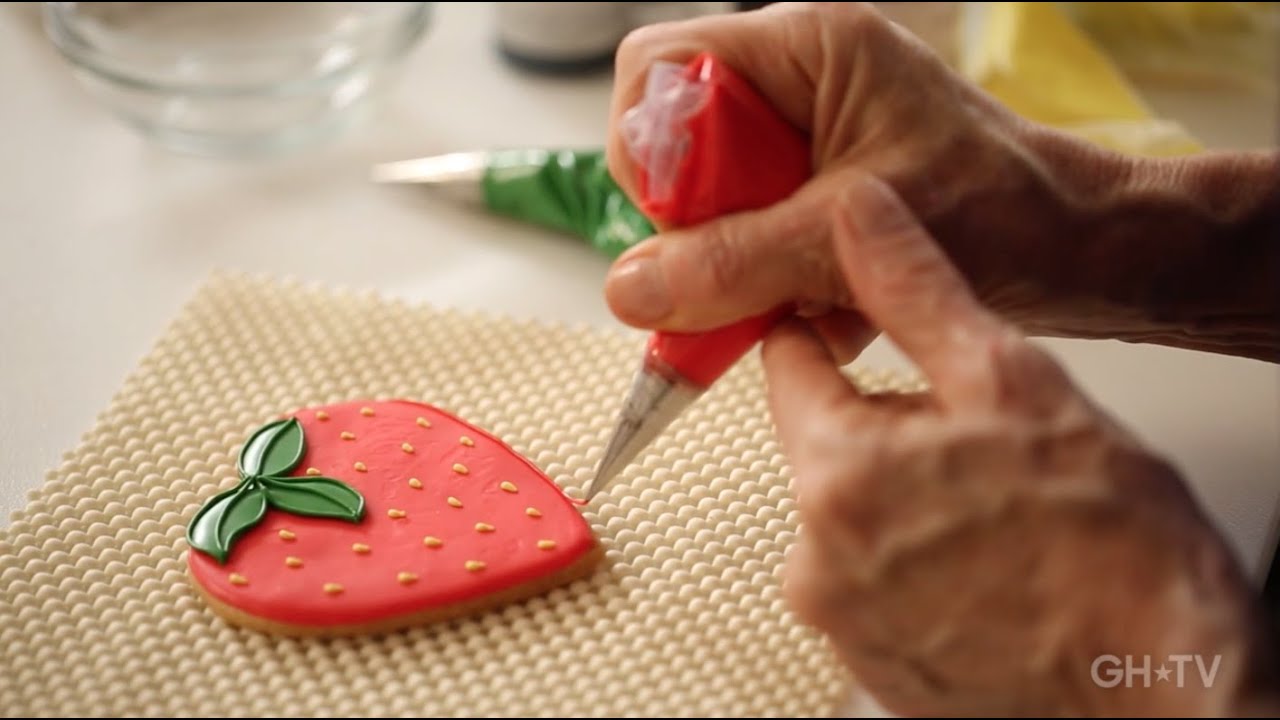 Top 10 Cookie Decorating Tools - Beginners Guide to Cookie