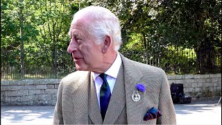 Download Lagu King Charles III welcomed to Balmoral Castle in Scotland by Royal Guard and Pipes \u0026 Drums Aug 2025 MP3 Download Lagu King Charles III welcomed to Balmoral Castle in Scotland by Royal Guard and Pipes \u0026 Drums Aug 2025 MP3