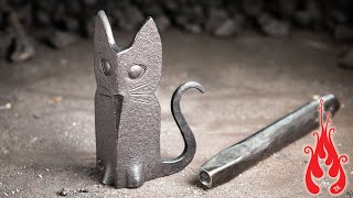 Blacksmithing Making a cat figurine (from angle iron)